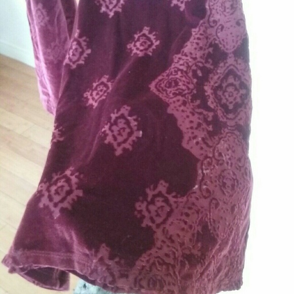 SOLD!! ON DPOOP - Picture 2 of 4